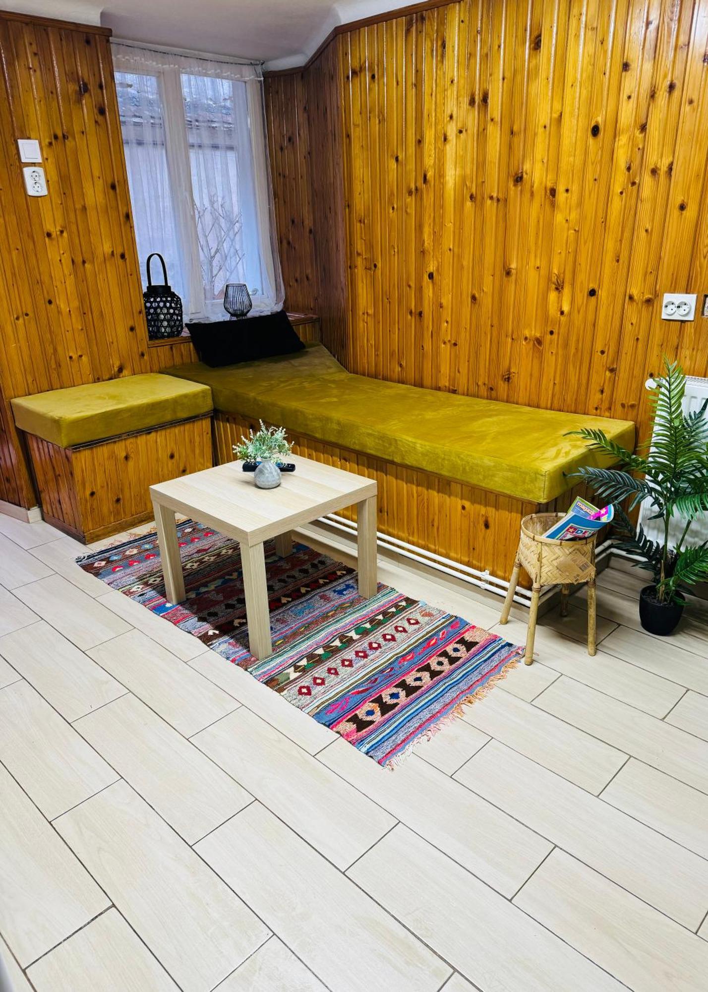 Studio Luca Sibiu Bagian luar foto